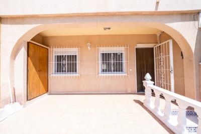 Terraced-Property-for-sale-in-Costa-Blanca--4---Portals-