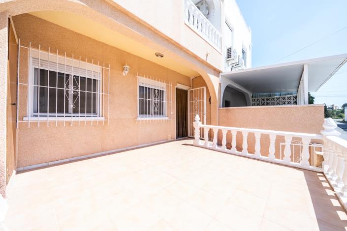 Image No.4-2 Bed Townhouse for sale