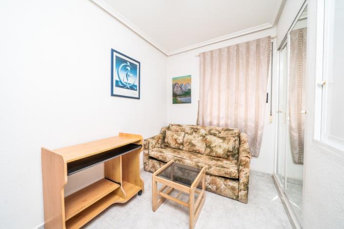 Image No.14-2 Bed Townhouse for sale
