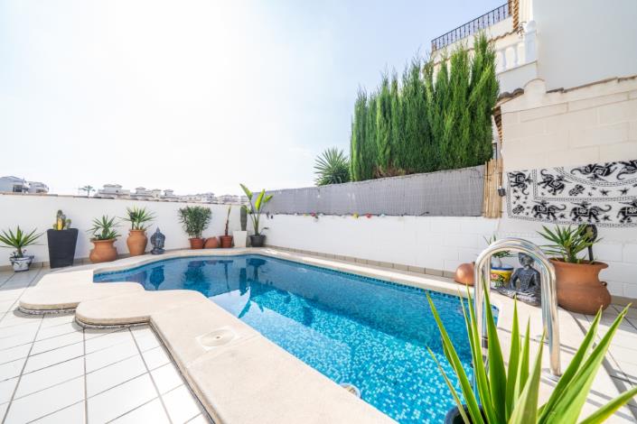 Image No.14-3 Bed Villa for sale