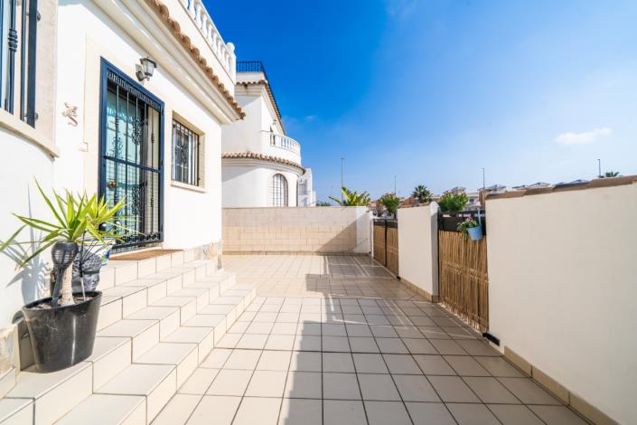 Image No.48-3 Bed Villa for sale