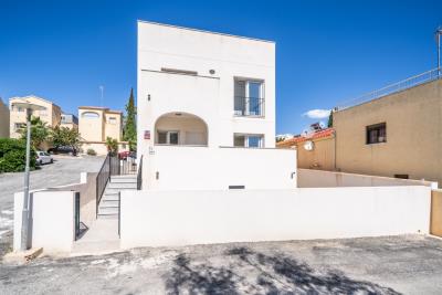 Detached-Villa-for-sale-in-La-Marina--2---Canva-