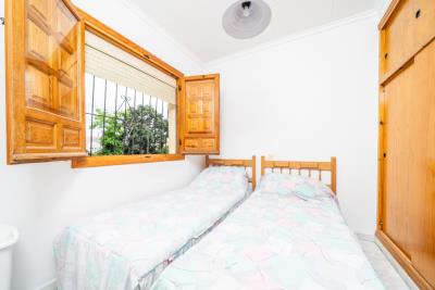 Detached-Property-for-sale-in-La-Marina--14---Canva-