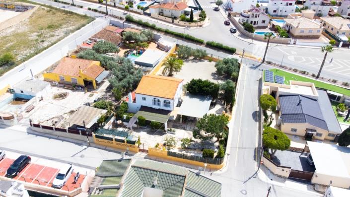 Image No.3-4 Bed Villa for sale