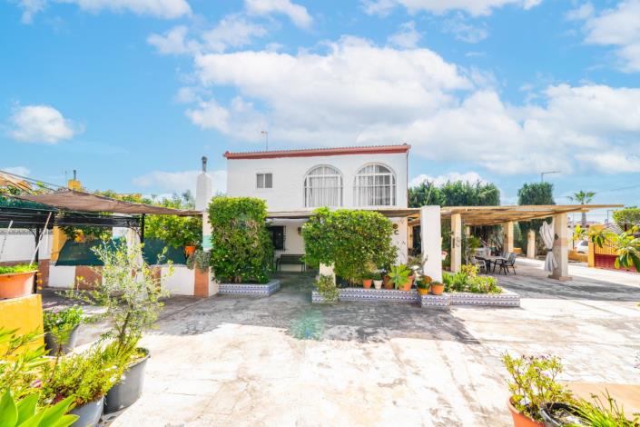 Image No.8-4 Bed Villa for sale