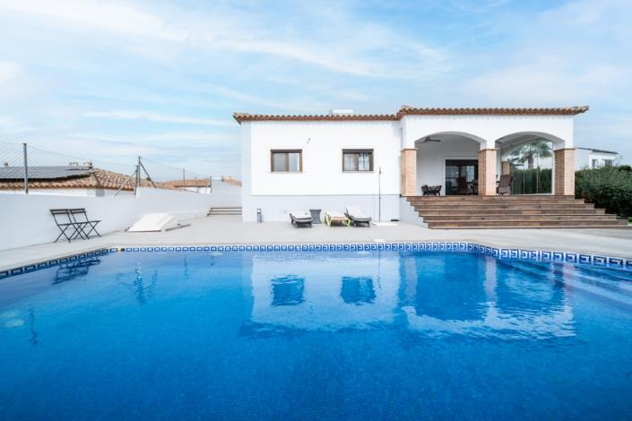 Image No.4-3 Bed Villa for sale
