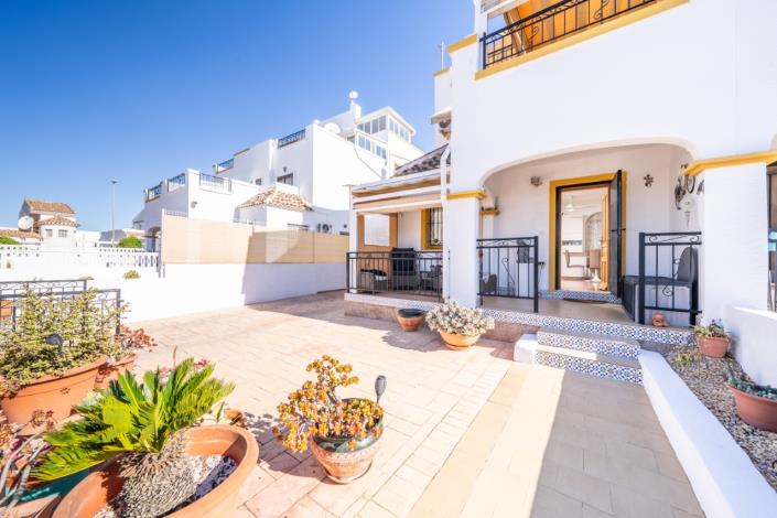 Image No.5-3 Bed Villa for sale