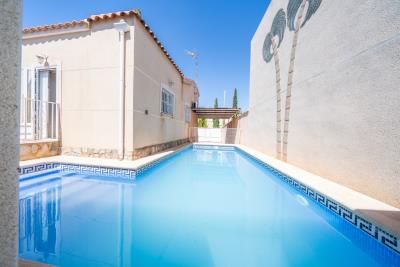 Detached-Villa-for-sale-in-Costa-Blanca--2---Canva-