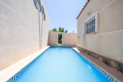 Detached-Villa-for-sale-in-Costa-Blanca--3---Canva-