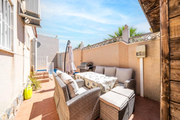 Image No.35-3 Bed Villa for sale