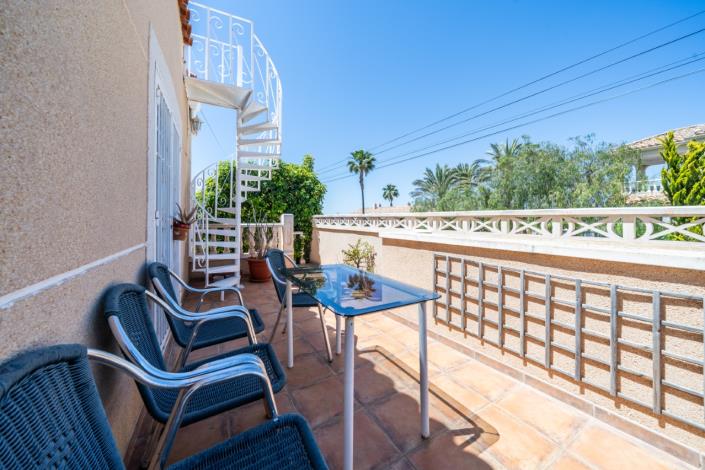 Image No.40-3 Bed Villa for sale