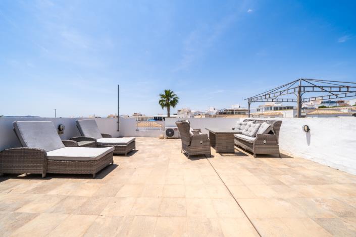 Image No.29-3 Bed Villa for sale