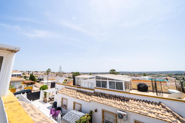 Image No.33-3 Bed Villa for sale