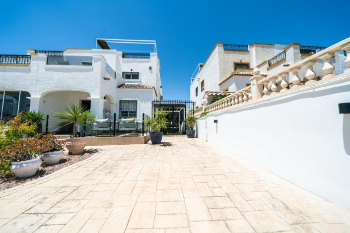 Image No.5-2 Bed Villa for sale