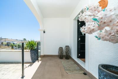 Quad-Villa-for-Sale-in-Alicante--14---Canva-