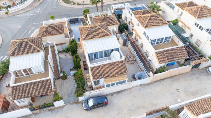 Image No.3-3 Bed Villa for sale