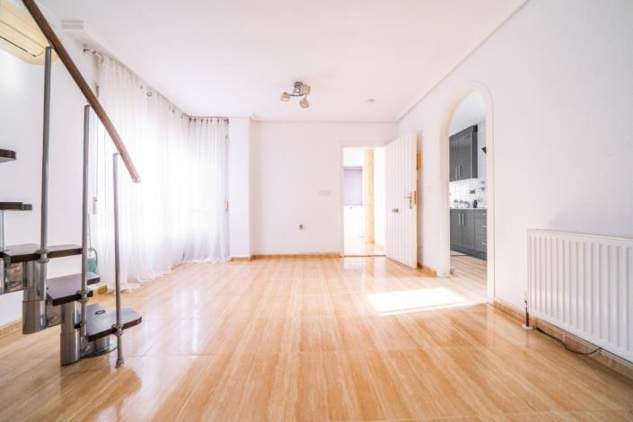 Image No.15-3 Bed Villa for sale
