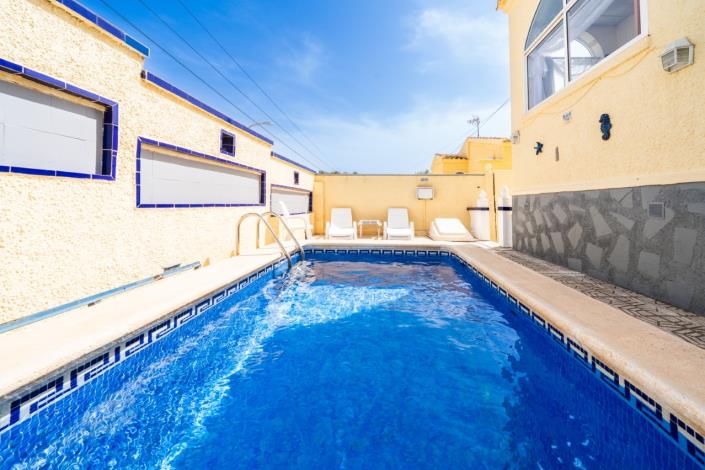 Image No.5-3 Bed Villa for sale