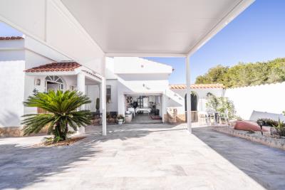 Luxury-Detached-Villa-for-sale-in-La-Marina--14---Canva-