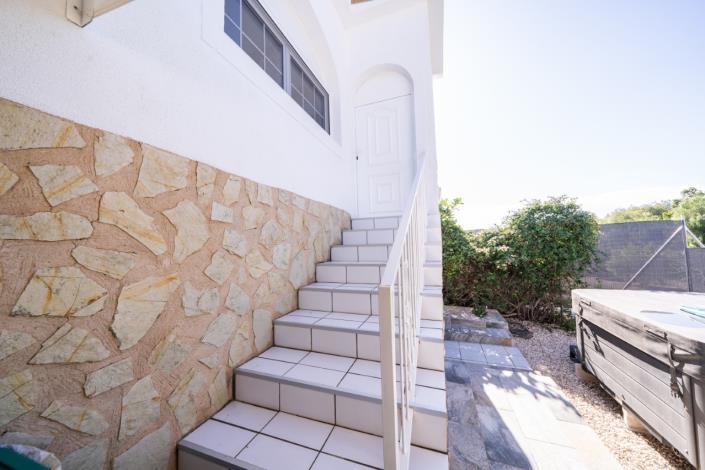 Image No.47-3 Bed Villa / Detached for sale