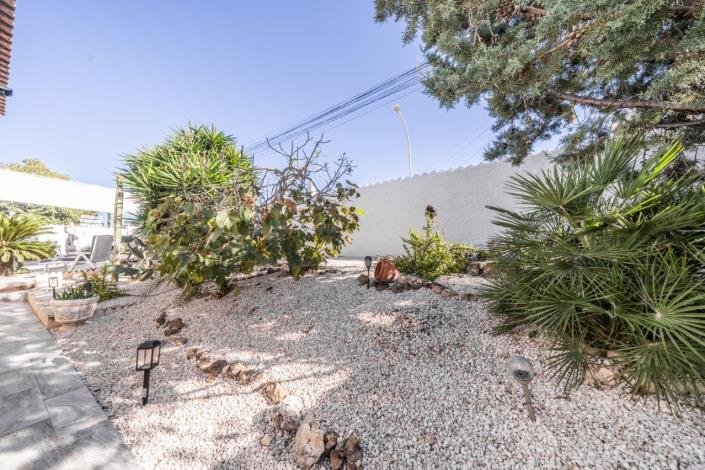 Image No.50-3 Bed Villa / Detached for sale