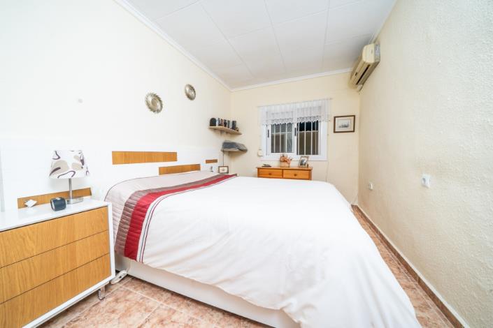 Image No.17-4 Bed Villa for sale