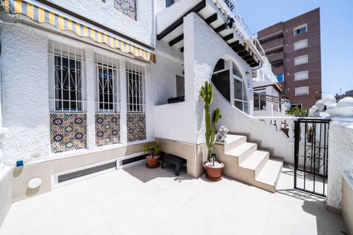 Image No.5-3 Bed Townhouse for sale