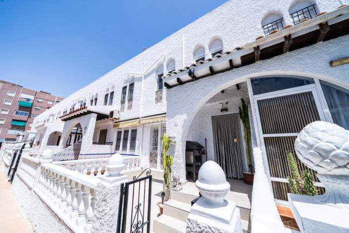 Image No.6-3 Bed Townhouse for sale