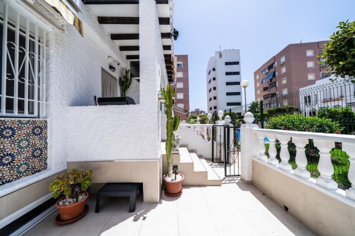 Image No.9-3 Bed Townhouse for sale