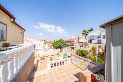 Detached-Property-for-Sale-in-La-Marina--5---Portals-