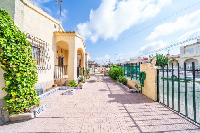 Image No.7-5 Bed Villa for sale