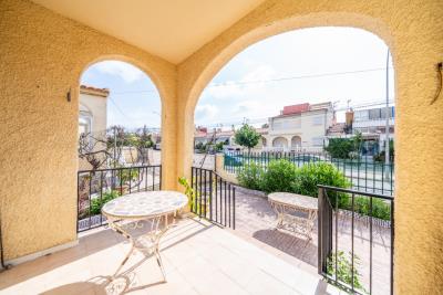 Detached-Villa-for-sale-in-Costa-Blanca--7---Canva-