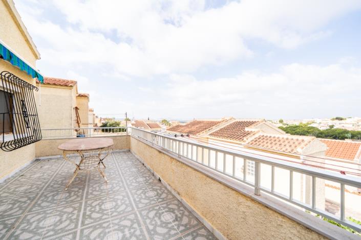 Image No.18-5 Bed Villa for sale