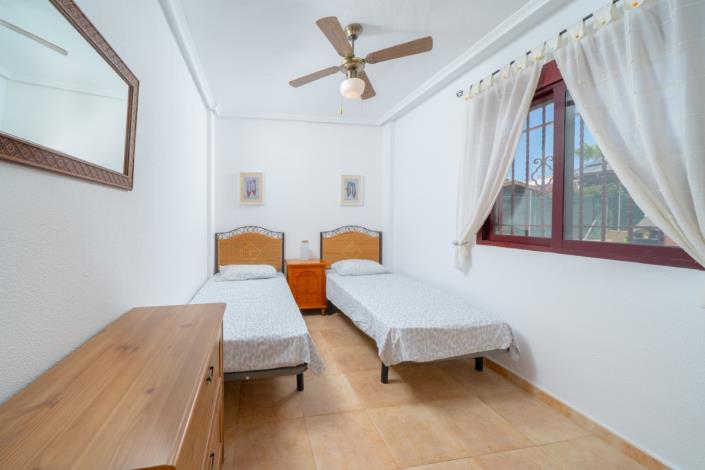 Image No.27-3 Bed Villa for sale