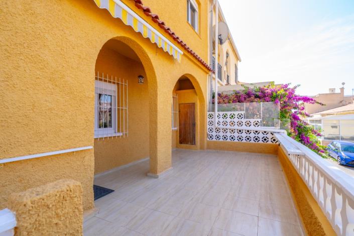 Image No.5-3 Bed Townhouse for sale