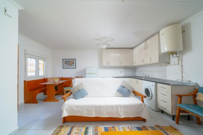 Image No.8-3 Bed Townhouse for sale