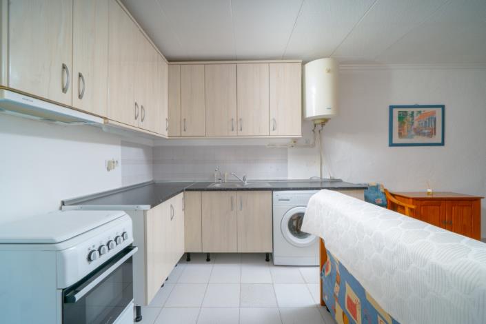 Image No.10-3 Bed Townhouse for sale
