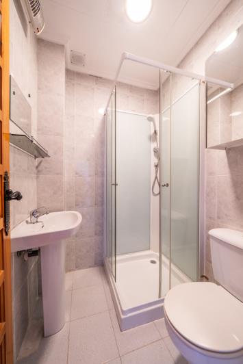 Image No.24-3 Bed Townhouse for sale