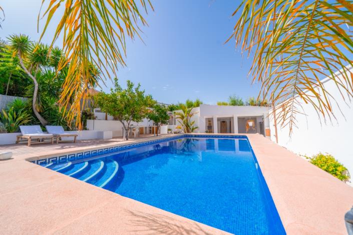 Image No.6-4 Bed Villa for sale