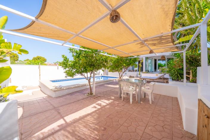 Image No.9-4 Bed Villa for sale