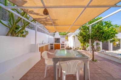 ibiza-style-villa-for-sale-la-marina--9---Canva-