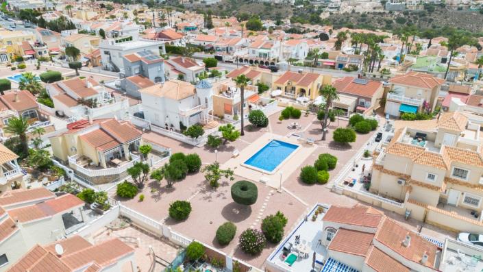 Image No.4-2 Bed Villa for sale