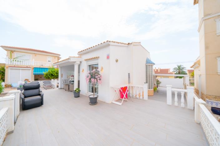 Image No.14-2 Bed Villa for sale