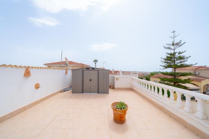 Image No.33-2 Bed Villa for sale