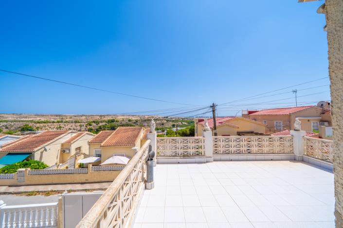 Image No.11-4 Bed Villa for sale