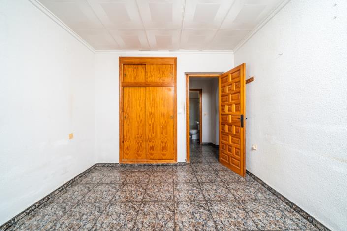 Image No.20-4 Bed Villa for sale