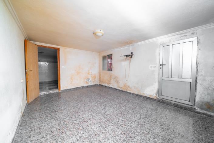 Image No.30-4 Bed Villa for sale