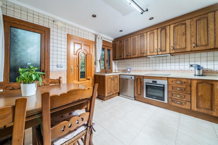 Image No.19-3 Bed Villa for sale