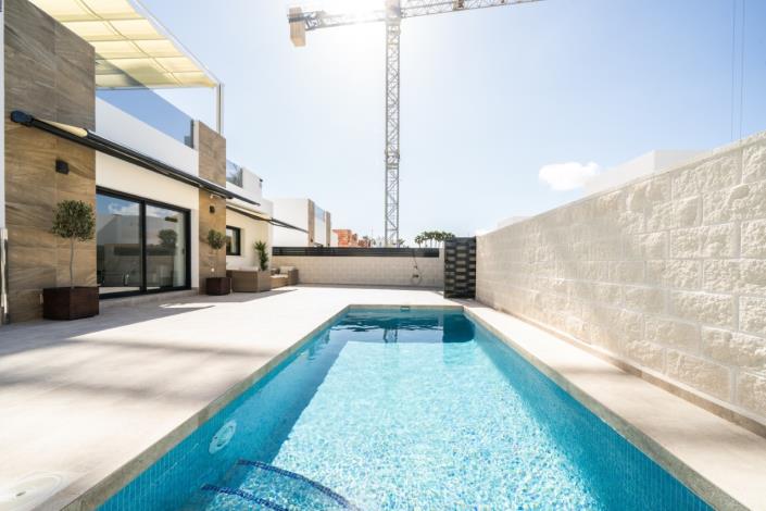 Image No.3-3 Bed Villa for sale