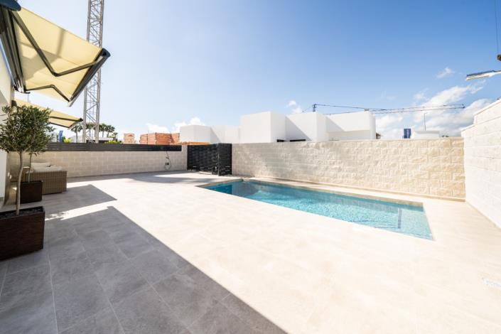 Image No.29-3 Bed Villa for sale
